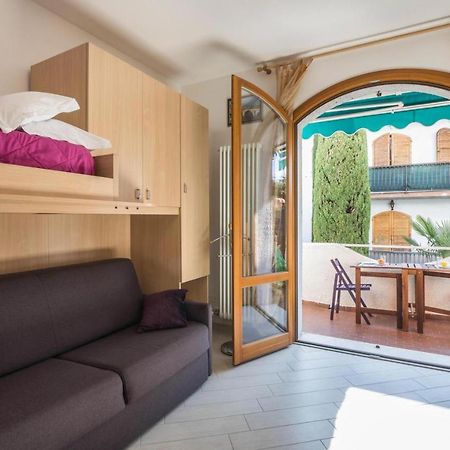 Il Bianconiglio Daire Peschiera del Garda Dış mekan fotoğraf