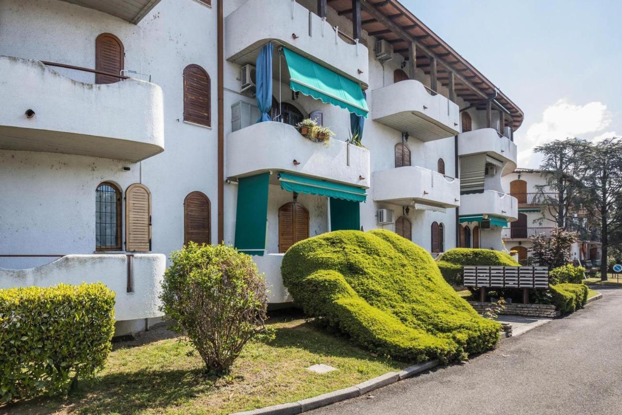 Il Bianconiglio Daire Peschiera del Garda Dış mekan fotoğraf